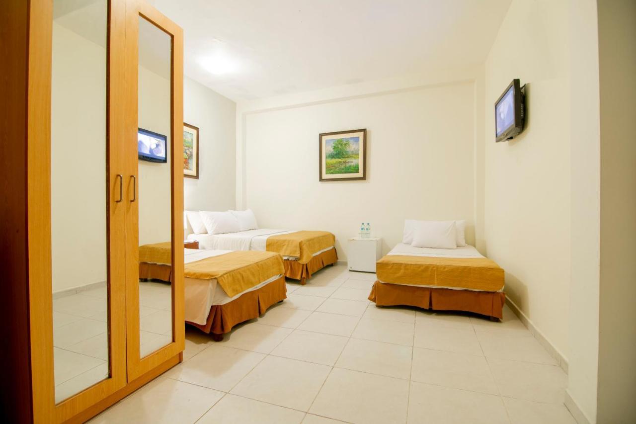 El Dorado Express Hotel Икитос Екстериор снимка